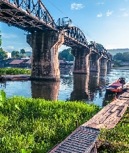 愛侶灣國家公園一日遊：愛侶灣瀑布＆桂河大橋
