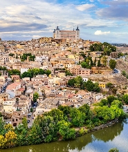 託雷多與塞哥維亞歷史名城之旅，可選擇加購阿維拉行程