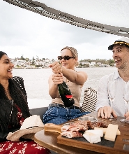 悉尼電動野餐船租賃（卡巴里塔）