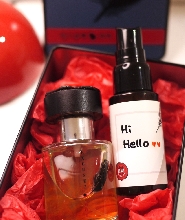 與專業調香師一同在江南體驗專屬香水工作坊