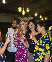 塞維亞葡萄酒 & 美味小吃體驗