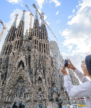從馬德里出發，玩轉巴塞隆納一日遊