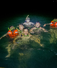 喀比出發螢光浮潛