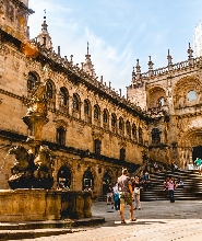 聖地亞哥德孔波斯特拉一日遊（波爾圖出發）