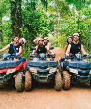 喀比賽泰山越野車探險