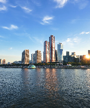 首爾漢江遊覽船：夜景與煙火秀體驗
