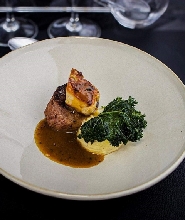 Bustronome奢華巴士法式美食之旅