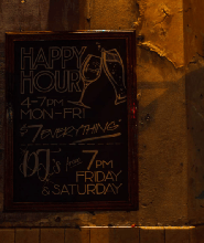 墨爾本隱藏版酒吧＆驚悚故事徒步導覽