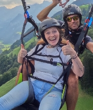 克洛斯特斯-澤爾努斯高空滑翔傘雙人體驗