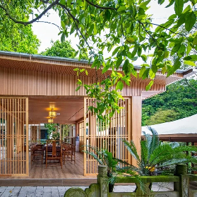 Mount Qingcheng Zen Hotel (Guest Room Hot Spring, Breakfast, Forest Hot Spring, Hot Pot)