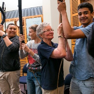 伯斯天鵝鐘塔導覽＆敲鐘體驗