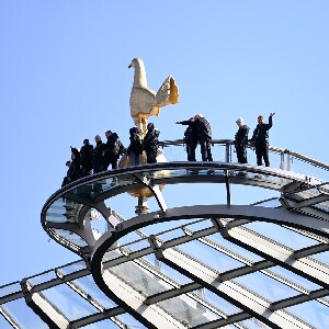 倫敦托特納姆熱刺球場 & The Dare Skywalk高空步道 & The Edge探索之旅