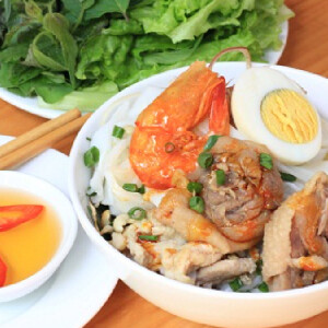 峴港Tran餐廳越南特色菜用餐體驗