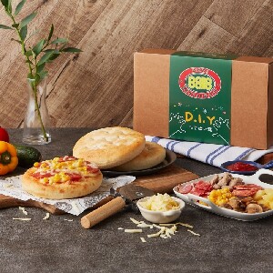 8818 Pizza Restaurant image