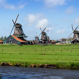 從阿姆斯特丹出發：風車村、艾丹、沃倫丹及馬肯私人導覽一日遊
