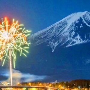 富士山河口湖冬花火一日遊｜西湖療愈裏根場/西湖樹冰祭&河口湖冬花火&羅森便利店&FUJIYAMA溫泉一日遊