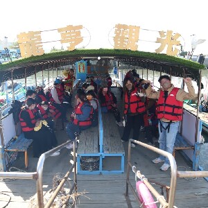 臺南｜觀光遊船．烤蚵．生態導覽｜龍亨觀光｜需電話預約