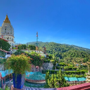 檳城升旗山及極樂寺私人半日遊