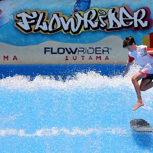 吉隆坡FlowRider衝浪體驗
