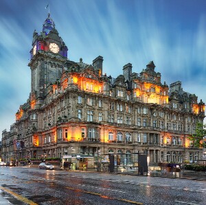 愛丁堡市政廳與維多利亞街半日私人之旅