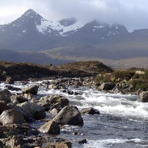因弗內斯出發| 天空島 & 仙女池一日遊