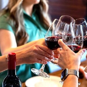 阿瑪迪奧酒窖品嚐美食