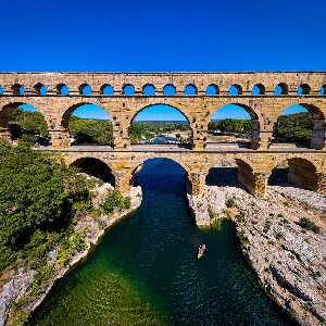 亞維農 & 加爾橋私人導覽：宮殿、橋樑與羅馬風光