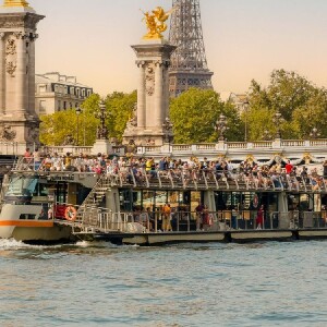 巴黎蒙馬特區導覽列車 & 塞納河遊船體驗