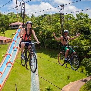 卡拉利亞度假村一日遊