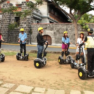 馬尼拉王城區白色騎士電動車導覽一日遊