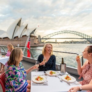 悉尼港自助午餐巡遊