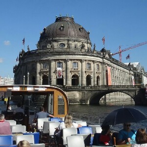 柏林施普雷河觀光遊船