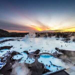 從雷克雅維克出發：金圈、凱瑞火山口與藍湖一日遊