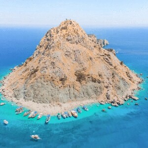 蘇盧阿達島乘船遊覽，含午餐和往返接送