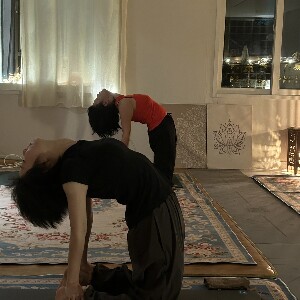 首爾經典哈達瑜伽和普洱茶談話體驗