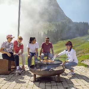 盧塞恩皮拉圖斯山徒步之旅（含瑞士燒烤）