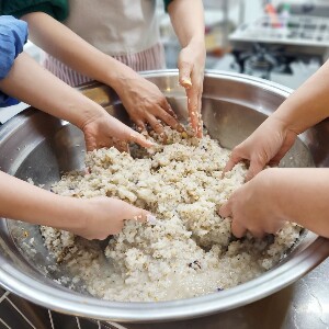 韓國馬格利米酒 & 傳統菜餚製作體驗
