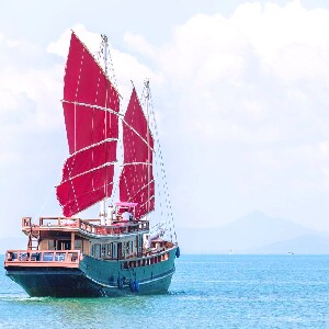 蘇美島紅男爵遊艇半日遊 & 夕陽巡航