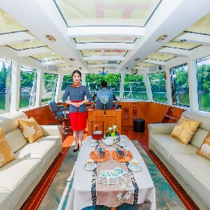 桂林兩江四湖景區日月雙塔號遊船票成人票