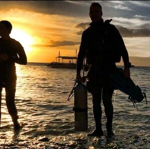 莫阿爾博阿爾PADI高級開放水域潛水體驗（PADI五星級潛水中心）