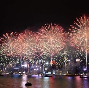 「農曆新年煙花」香港維港遊天星小轮畅游维多利亚港