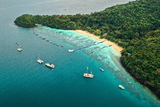 蜜月島香蕉海灘快艇一日遊