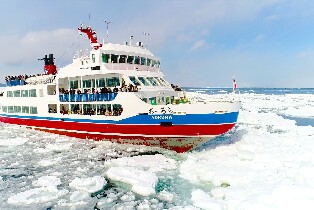 網走破冰船「極光號」流冰觀光