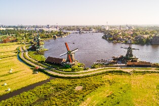 庫肯霍夫、沃倫丹、馬肯及風車一日遊（阿姆斯特丹出發）