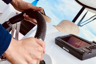 新北淡水河遊艇自駕體驗・SUP立槳體驗