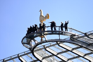 倫敦托特納姆熱刺球場 & The Dare Skywalk高空步道 & The Edge探索之旅