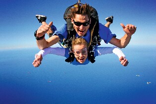 臥龍崗海灘雙人高空跳傘體驗