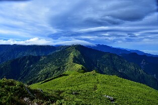 南投奇萊南峰＆南華山2天2夜登山體驗
