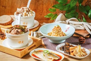 米其林必比登推薦：雙月食品社 - 臺北多分店