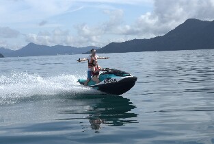 大洋孕婦島 & 蘭卡威島水上摩托車體驗
